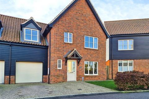 3 bedroom semi-detached house for sale, Dawson Way, Spooner Row, Wymondham, Norfolk, NR18