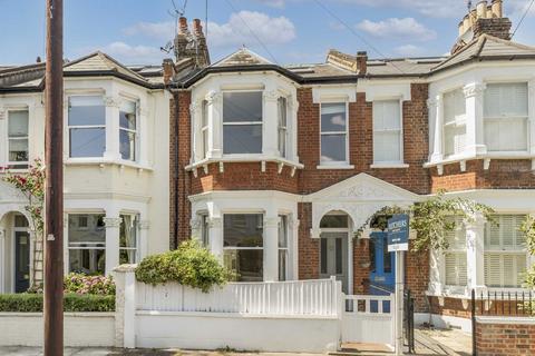 4 bedroom terraced house to rent, Whitehall Park Road, London W4