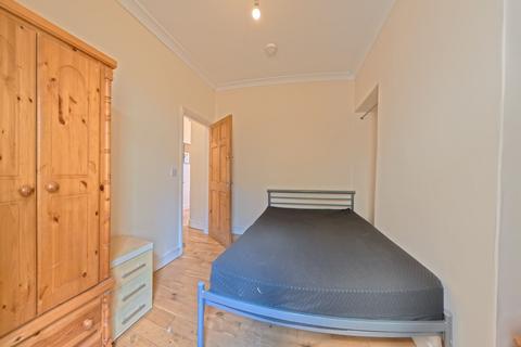6 bedroom terraced house to rent, Viaduct Road, BRIGHTON BN1