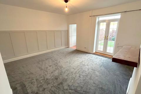 3 bedroom terraced house for sale, North View, Cambois, Blyth, NE24