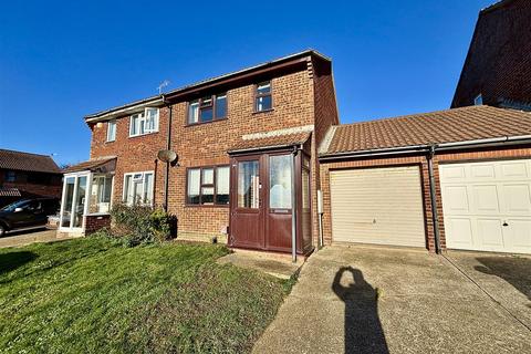 2 bedroom semi-detached house for sale, Jason Close, Peacehaven