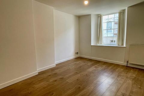 undefined, Fore Street, Kingsbridge
