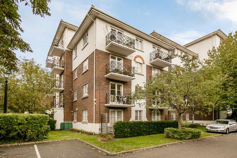 2 bedroom apartment to rent, Brompton Park Crescent, London, SW6