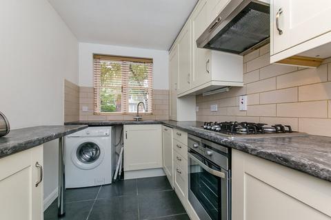 2 bedroom apartment to rent, Brompton Park Crescent, London, SW6