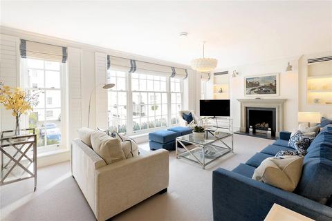 5 bedroom terraced house to rent, Lowndes Close, Belgravia, London, SW1X