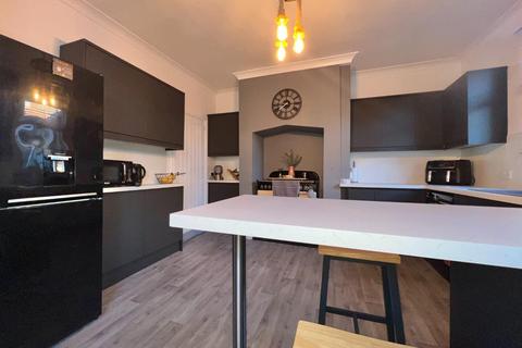 16 Coniston Road, Barnsley, S71 1EJ