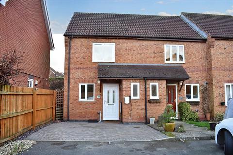 2 bedroom end of terrace house to rent, Mandalay Drive, Norton WR5