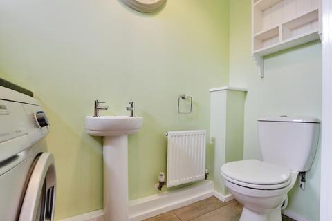 104 Appleton Drive, Basingstoke, RG24 9RX