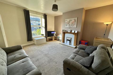 2 bedroom end of terrace house for sale, Union Road, Liversedge