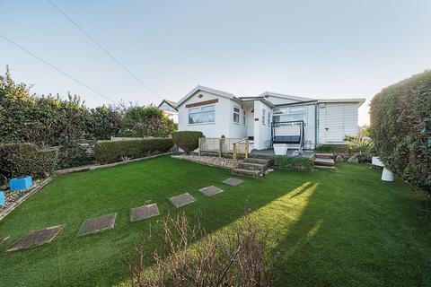 3 bedroom detached bungalow for sale, East Front Road, Bognor Regis, PO21