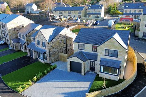 4 bedroom detached house for sale, Summer View New Mill Road, Holmfirth, HD9 7FH