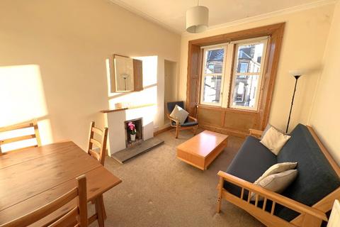 2 bedroom flat to rent, Temple Park Crescent, Polwarth, Edinburgh, EH11