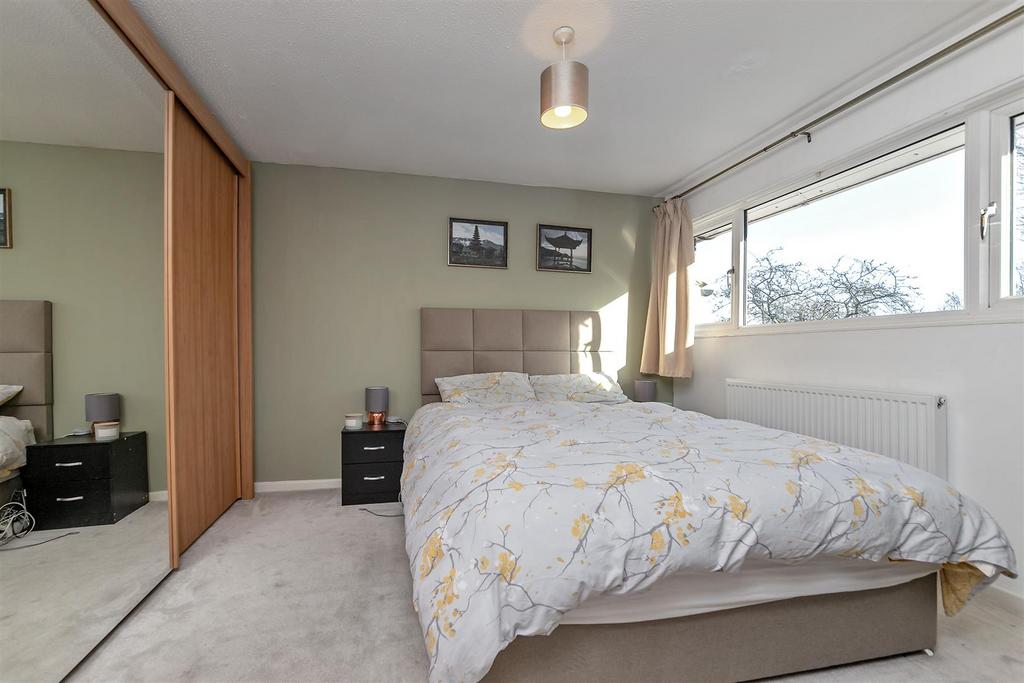 30 Canbara Close-22.jpg