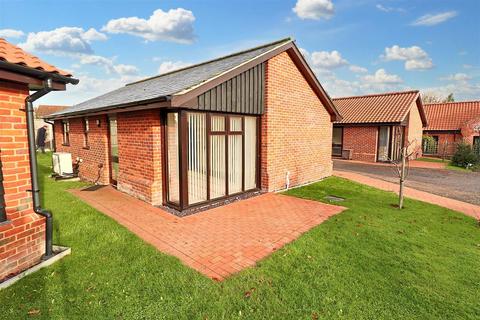 2 bedroom detached bungalow for sale, Chapel Road, Carlton Colville, Lowestoft