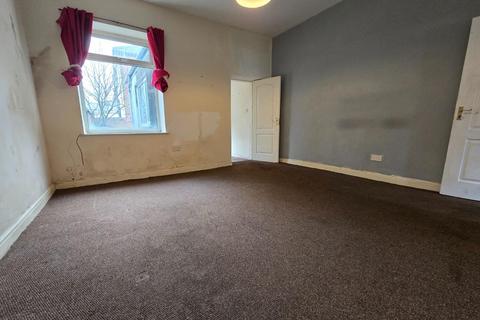 2 bedroom terraced house for sale, Chesham Road, Bury BL9