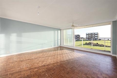 3 bedroom flat for sale, Millfield Close, Rustington, Littlehampton, West Sussex, BN16