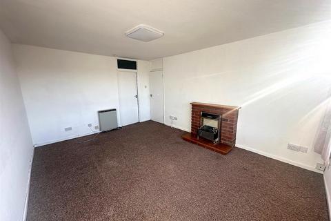 2 bedroom flat to rent, St. Cecilia Close, Kidderminster