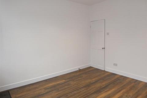 2 bedroom terraced house to rent, Ward Street, Stockport SK1