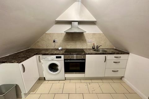 1 bedroom flat to rent, 528 Greenford Road, Greenford, Greater London, UB6