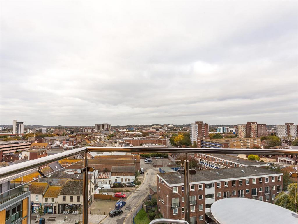 Balcony and view 4 2048 X 1536.jpg