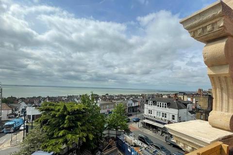 1 bedroom flat for sale, The Grand Apartments, Leigh-On-Sea, SS9