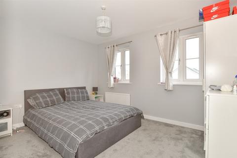 2 bedroom apartment for sale, Cornfield Drive, Gravesend, Kent