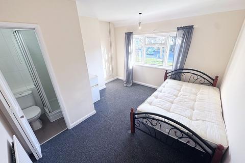 House share to rent, Long Lane, Croydon, Surrey, CR0