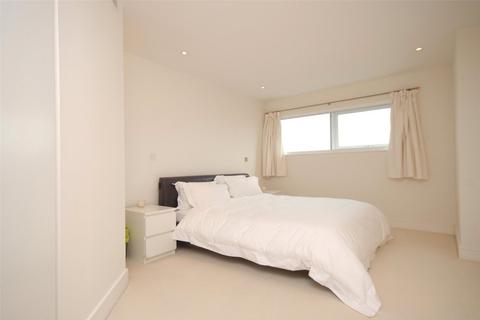 2 bedroom apartment for sale, Howard Building, 368 Queenstown Road, London, SW11