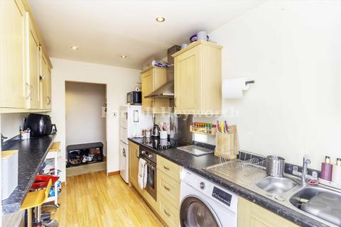 2 bedroom flat for sale, Stanhope Court, Morecambe LA3