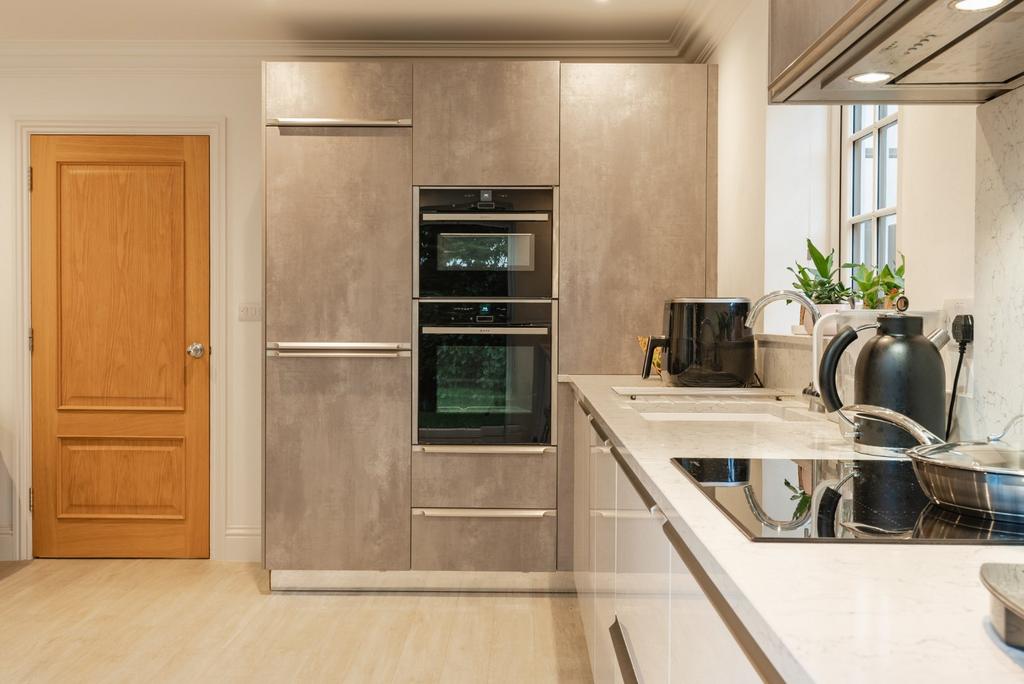 Picture No. 08