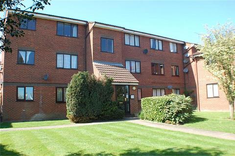 2 bedroom apartment to rent, Hadrian Court, Barnet EN5