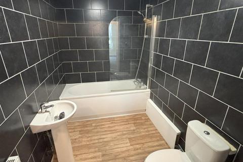 2 bedroom house to rent, 350 Holderness Road, Hull