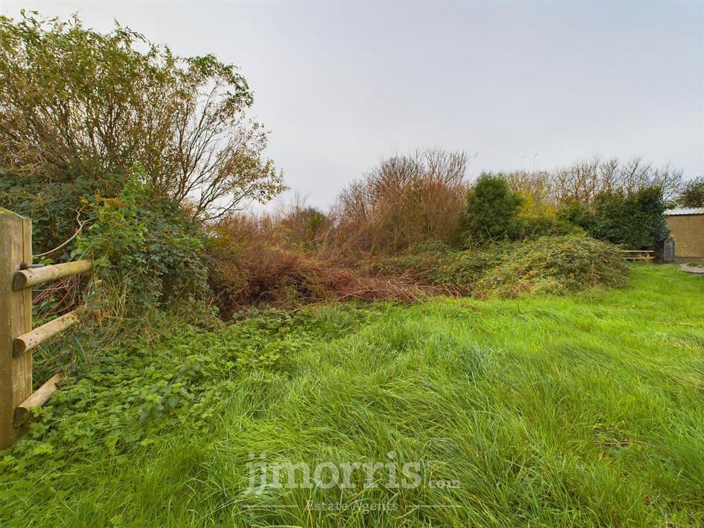CAM02121 G0-PR0111-STILL015.jpg