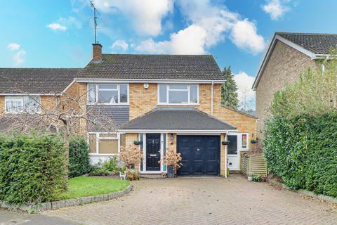 4 bedroom detached house for sale, Kinsbourne Close, Harpenden, Hertfordshire, AL5