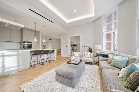 2 bedroom apartment to rent, Kensington Court, Kensington, W8