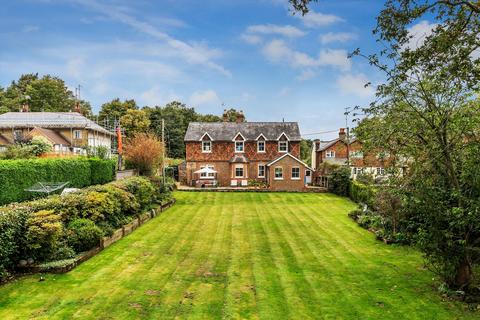 5 bedroom detached house for sale, Heath Lane, Albury, Guildford, Surrey, GU5.