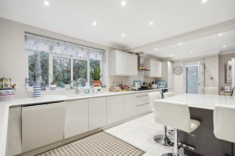 5 bedroom detached house for sale, Templewood Lane, Farnham Common, Slough