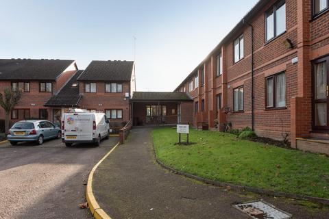 1 bedroom retirement property for sale, Regency  Court, 105 Park Avenue, Enfield EN1