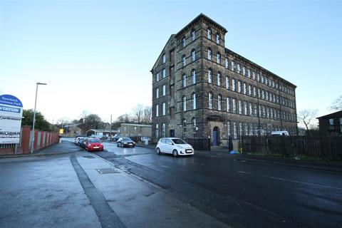 2 bedroom semi-detached house to rent, Balme Road, Cleckheaton