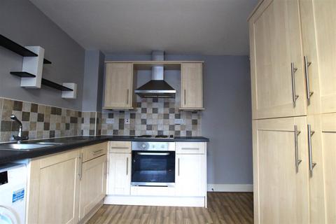 2 bedroom semi-detached house to rent, Balme Road, Cleckheaton