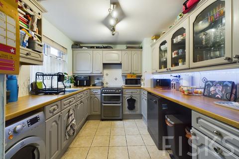 3 bedroom terraced house for sale, Scaldhurst, Pitsea, SS13