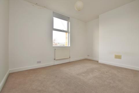 1 bedroom flat to rent, Kent House Road Sydenham SE26