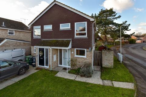 2 bedroom semi-detached house for sale, Brentwood, Ashford, Kent