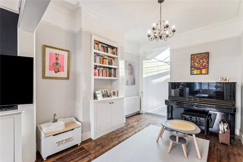 4 bedroom terraced house for sale, Hydethorpe Road, London, SW12