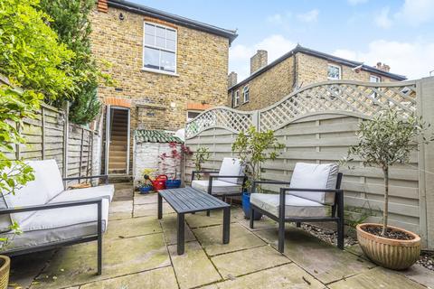 2 bedroom flat for sale, Panmuir Road, Raynes Park