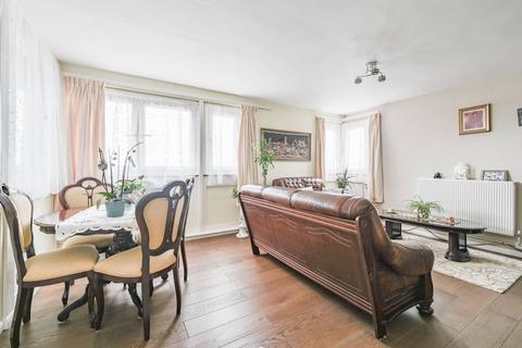 2 bedroom flat for sale, Guildford Road, Stockwell, London, SW8