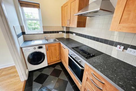 2 bedroom flat to rent, Ellesmere Green, Eccles, Manchester, Greater Manchester, M30