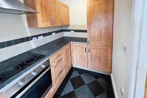 2 bedroom flat to rent, Ellesmere Green, Eccles, Manchester, Greater Manchester, M30