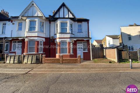 Hainault Avenue, Westcliff On Sea