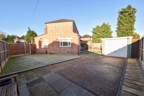 4 bedroom semi-detached house for sale, Redesmere Park, Flixton, M41